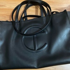 Black telfar medium tote bag
